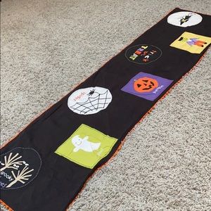 Pottery Barn Kids Halloween 🎃 Table Runner